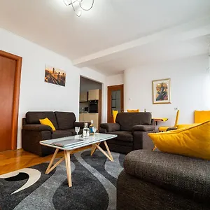  Apartment Diocles Place Croatia