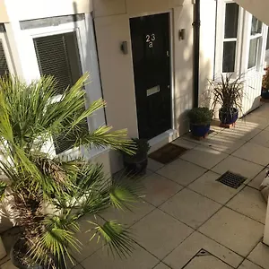  Apartment Clarence Square United Kingdom