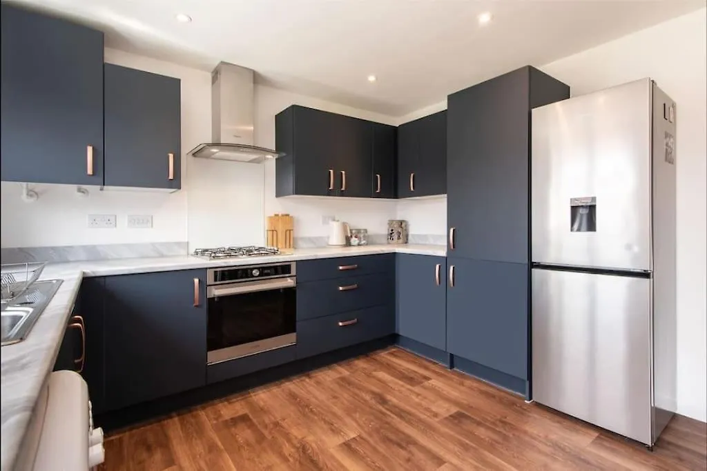 Charming 2 Bed Home In Edwalton Nottingham Holiday home