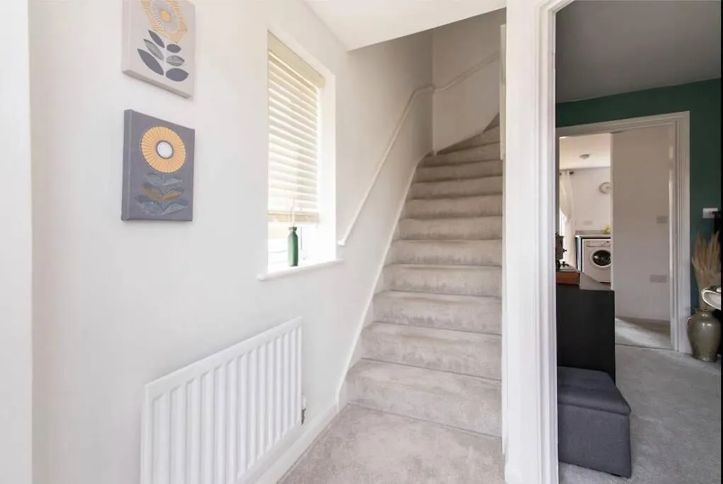 Charming 2 Bed Home In Edwalton Nottingham 0*,